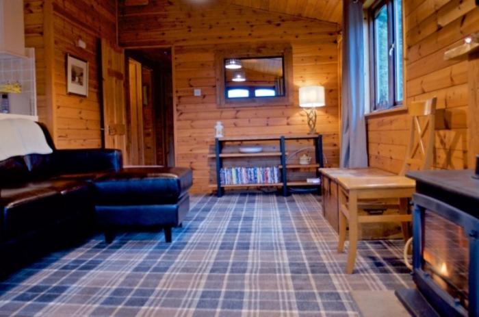 Caol Gleann Lodge ロワーデナン エクステリア 写真